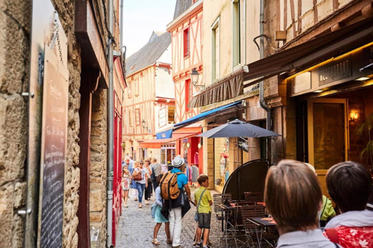 Apartamento Studio Tout Confort Avec Vue Cathedrale A St Patern Vannes-Centre Exterior foto